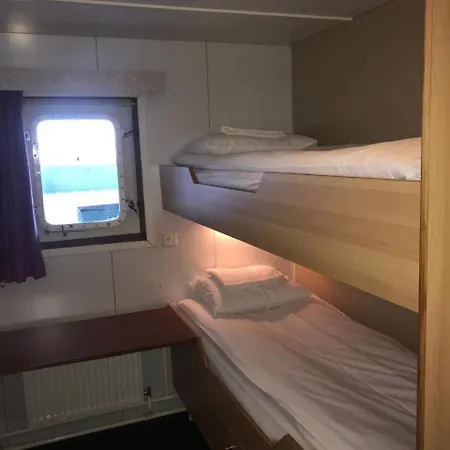 Hotelli Boat Isosaari 2*